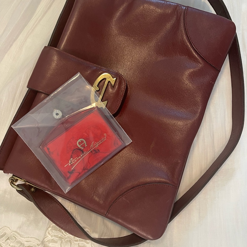 Etienne Aigner Burgundy Leather Shoulder Bag with Polished Finish